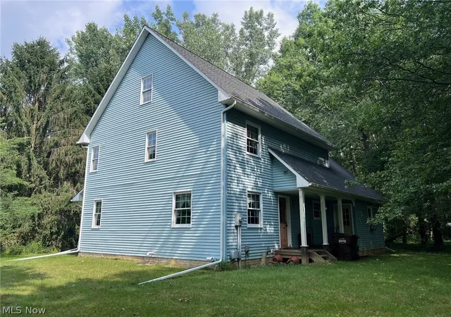 2nd image of 36143 Jason Dr, Grafton, OH 44044 | MLS# 5229026