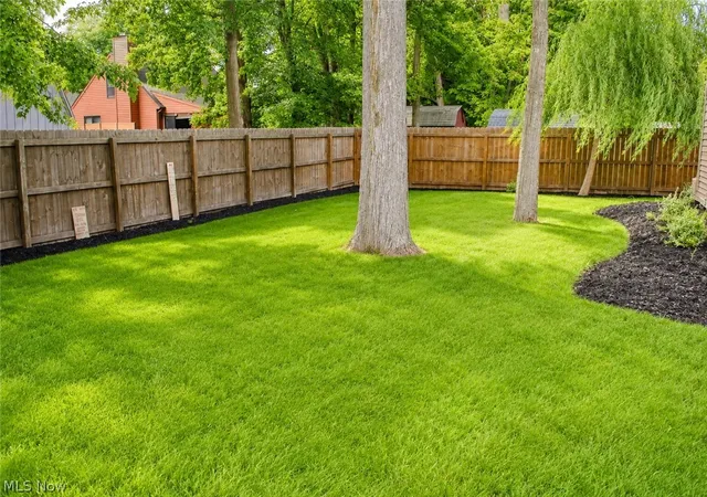 36th image of 40011 Hope Ct, Elyria, OH 44035 | MLS# 5229004