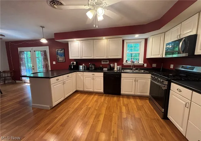 5th image of 189 Ashtabula Pt, Roaming Shores, OH 44084 | MLS# 5229017