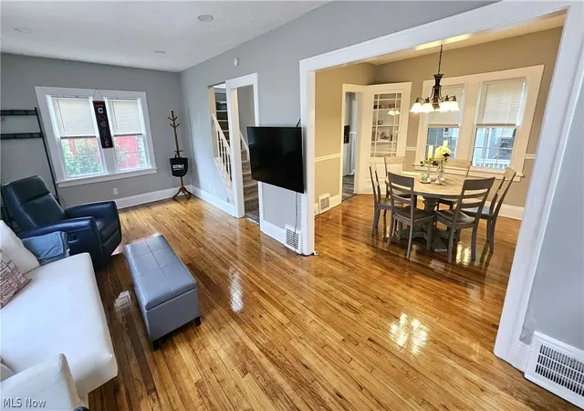 4th image of 3576 Avalon Rd, Cleveland, OH 44120 | MLS# 5223112