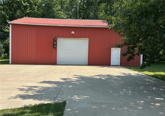 Homes for sale in La Grange, OH | 110 Railroad St, La Grange, OH 44050 | MLS# 5227380
