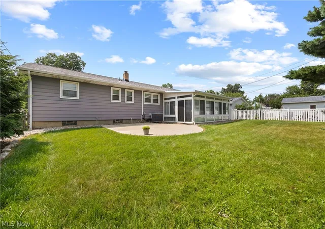 Homes for sale in Vermilion, OH | 429 Morton Rd, Vermilion, OH 44089 | MLS# 5227095