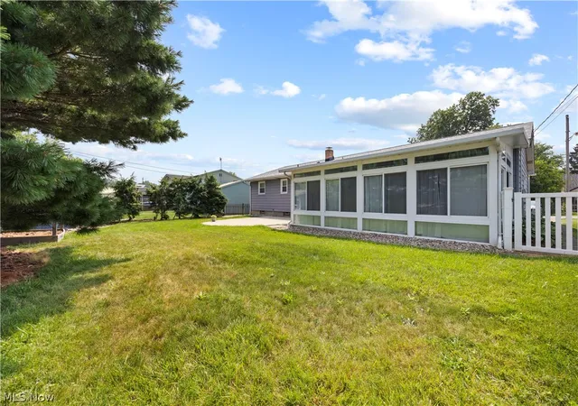 Homes for sale in Vermilion, OH | 429 Morton Rd, Vermilion, OH 44089 | MLS# 5227095