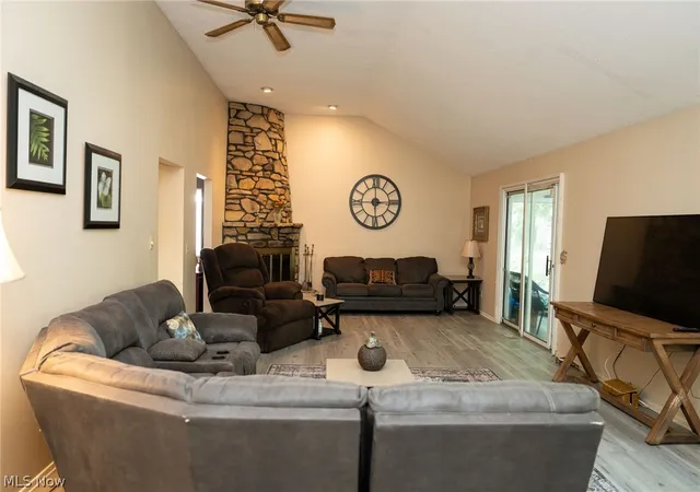 Homes for sale in North Olmsted, OH | 27561 Linwood Cir, North Olmsted, OH 44070 | MLS# 5229073