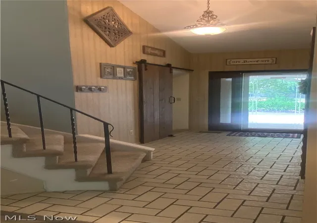 Homes for sale in North Olmsted, OH | 27561 Linwood Cir, North Olmsted, OH 44070 | MLS# 5229073