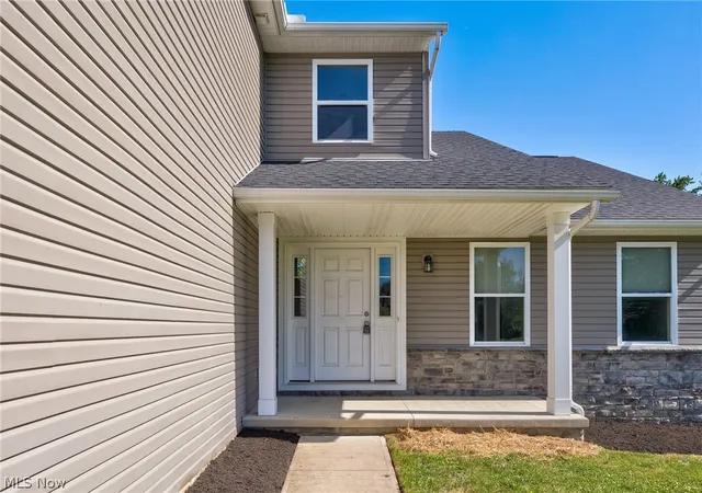 Photo 2 of Single family home for sale at 3841 Laurel Rd, Brunswick, OH 44212 | MLS# 5228978 | Listing updated on 2026-08-15