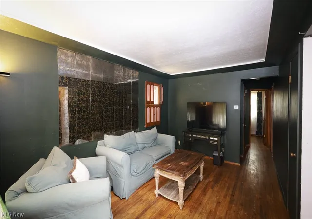 Photo 2 of Sale Pending at 11820 Guardian Blvd, Cleveland, OH 44135 | MLS# 5229171 | Listing updated on 2026-08-24
