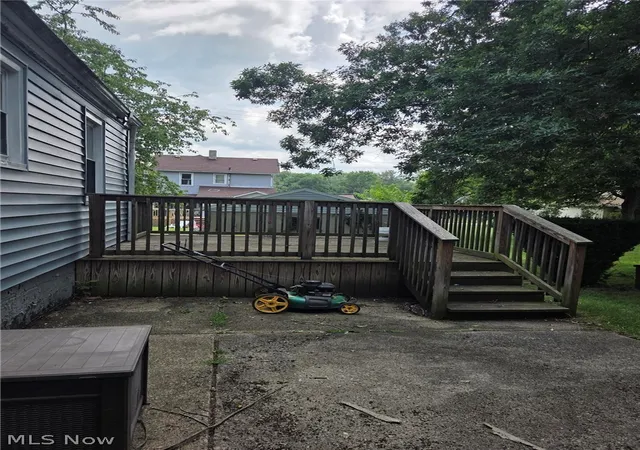 Photo 16 of Single family home for sale at 239 Gladstone St, Campbell, OH 44405 | MLS# 5229195 | Listing updated on 2026-09-01