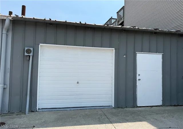 1st image of 806 Dutch Ln, Sandusky, OH 44870 | MLS# 5229080
