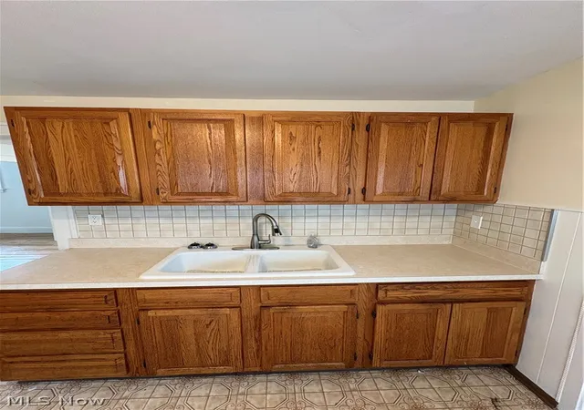 Photo 3 of Single family home for sale at 4904 E 109th Street, Cleveland, OH 44125 | MLS# 5227124 | Listing updated on 2026-08-26
