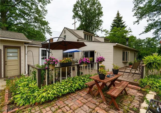 Homes for sale in Avon Lake, OH | 33191 Electric Blvd, Avon Lake, OH 44012 | MLS# 5227830