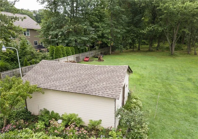Homes for sale in Avon Lake, OH | 33191 Electric Blvd, Avon Lake, OH 44012 | MLS# 5227830