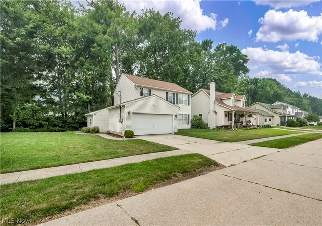 Homes for sale in North Ridgeville, OH | 6472 Monroe Ln, North Ridgeville, OH 44039 | MLS# 5227941