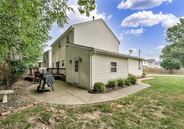 Homes for sale in North Ridgeville, OH | 6472 Monroe Ln, North Ridgeville, OH 44039 | MLS# 5227941