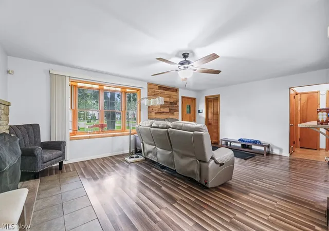 Photo 3 of Single family home for sale at 306 E Beech St, Alliance, OH 44601 | MLS# 5229113 | Listing updated on 2026-09-01