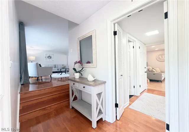 Photo 3 of Single family home for sale at 8124 Forest Ct N, North Royalton, OH 44133 | MLS# 5228933 | Listing updated on 2026-10-03