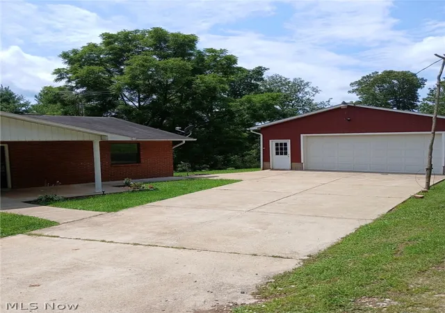 3rd image of 1805 Lee Creek Rd, Belleville, WV 26133 | MLS# 5229233