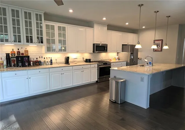 Photo 5 of Sale Pending at 2760 Fairview Dr, Avon, OH 44011 | MLS# 5229018 | Listing updated on 2026-07-23