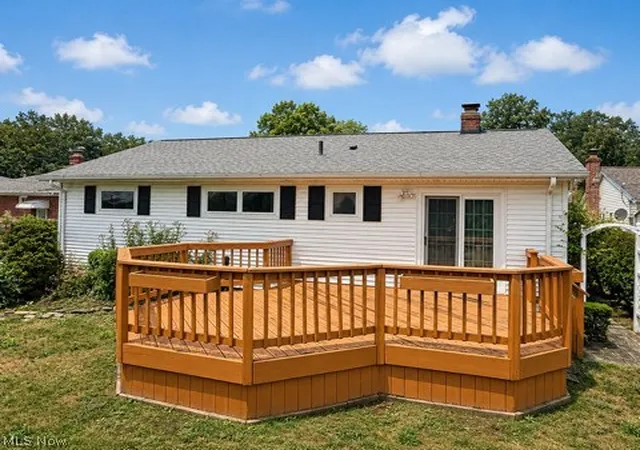Homes for sale in Willowick, OH | 839 Deborah Dr, Willowick, OH 44095 | MLS# 5229280