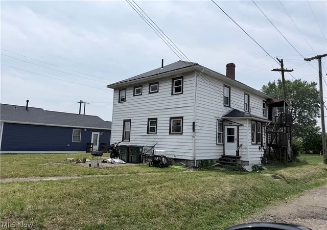 1st image of 822 Marion Ave Sw, Canton, OH 44707 | MLS# 5229296