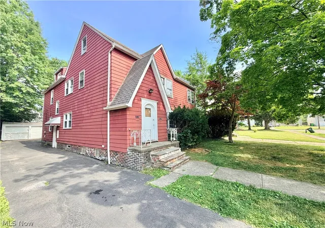 Photo 1 of Multi family home for sale at 1537 Genesee Rd, Cleveland, OH 44121 | MLS# 5229071 | Listing updated on 2026-08-27