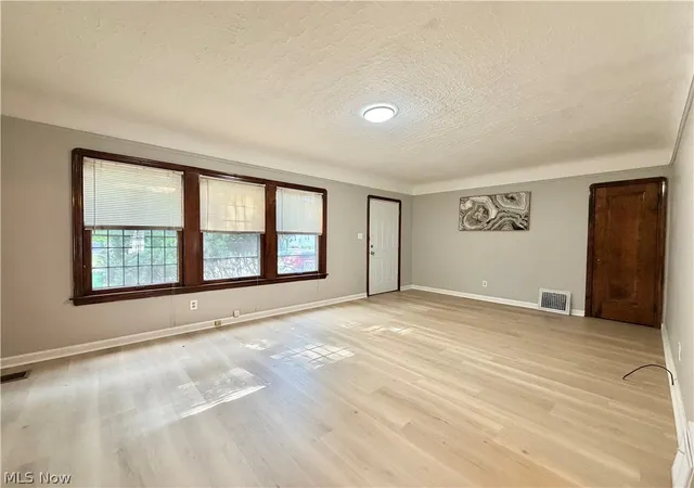 Photo 3 of Multi family home for sale at 1537 Genesee Rd, Cleveland, OH 44121 | MLS# 5229071 | Listing updated on 2026-08-27