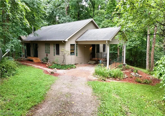 Photo 1 of Single family home for sale at 1379 Sandusky Rd, Albany, OH 45710 | MLS# 5229086 | Listing updated on 2026-07-29
