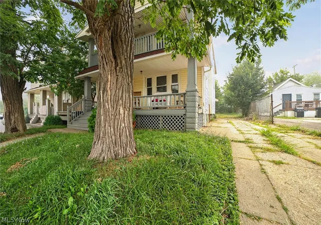Photo 3 of House for sale at 3659 E 116th Street, Cleveland, OH 44105 | MLS# 5227647 | Listing updated on 2026-07-21