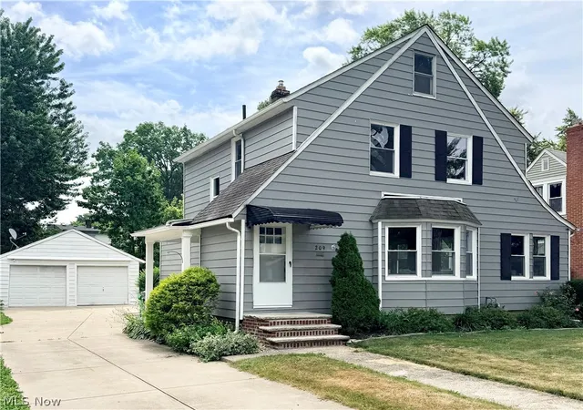 Photo 25 of Sale Pending at 209 Gibson St, Berea, OH 44017 | MLS# 5229324 | Listing updated on 2026-08-31
