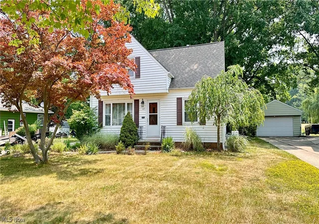 Homes for sale in South Euclid, OH | 627 Trebisky Rd, South Euclid, OH 44143 | MLS# 5229263