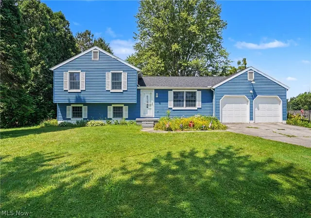 Homes for sale in Rootstown, OH | 3895 Stroup Rd, Rootstown, OH 44272 | MLS# 5228320