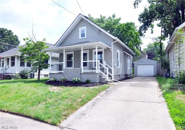 Homes for sale in Barberton, OH | 557 Wesleyan Ave, Barberton, OH 44203 | MLS# 5228948