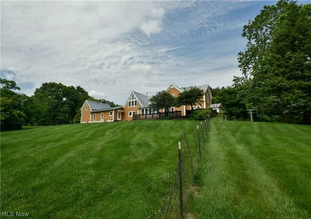 Photo 4 of Single family home for sale at 2863 Bell Rd, Mansfield, OH 44904 | MLS# 5229170 | Listing updated on 2026-07-27