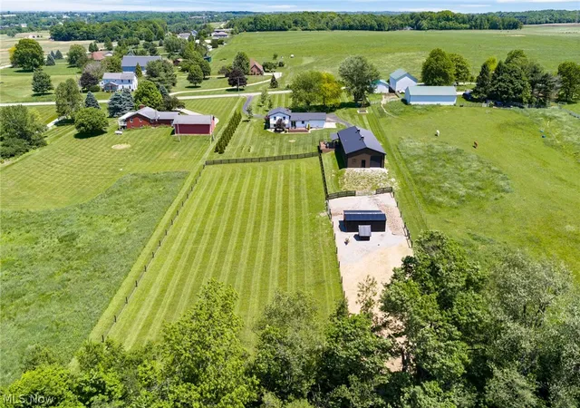 Photo 3 of Sale Pending at 695 SW Lebanon Rd, Dalton, OH 44618 | MLS# 5229470 | Listing updated on 2026-08-12