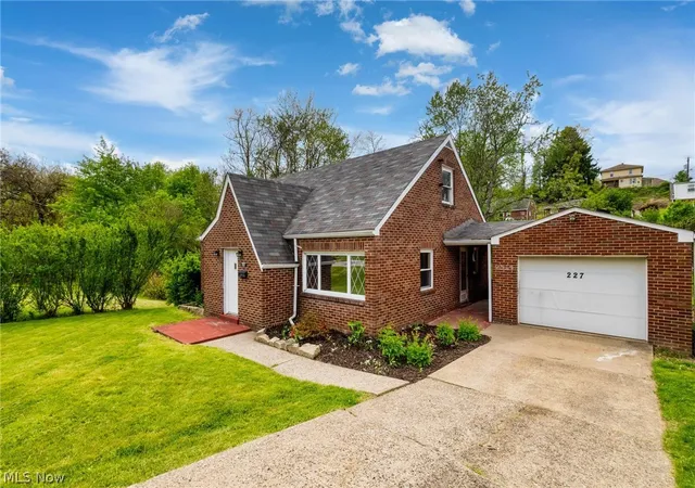 3rd image of 227 Norris St, Steubenville, OH 43952 | MLS# 5229454