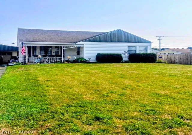 Homes for sale in West Lafayette, OH | 208 E Union Ave E, West Lafayette, OH 43845 | MLS# 5228007
