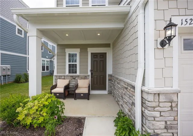 3rd image of 152 Lake Balaton Dr, Orange, OH 44128 | MLS# 5219171