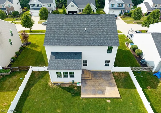 Photo 4 of Sale Pending at 3109 Woodland Trl, Avon, OH 44011 | MLS# 5228986 | Listing updated on 2026-08-04