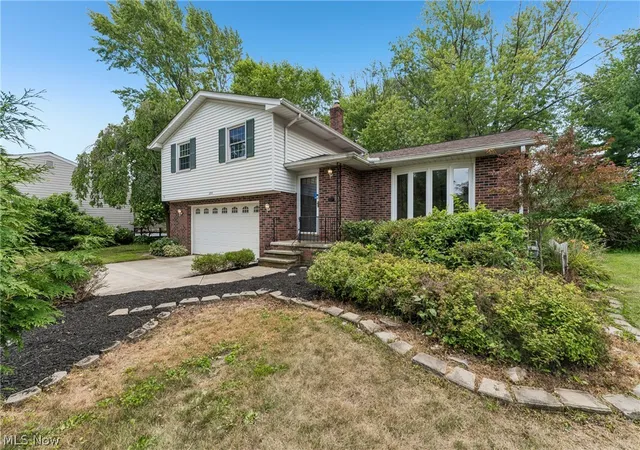 1st image of 644 Wellfleet Dr, Bay Village, OH 44140 | MLS# 5229503