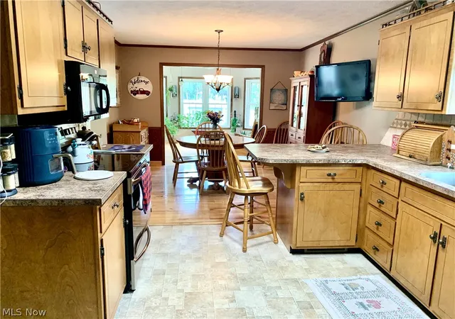 Photo 3 of Sale Pending at 1449 4th Street SE, New Philadelphia, OH 44663 | MLS# 5229466 | Listing updated on 2026-08-20