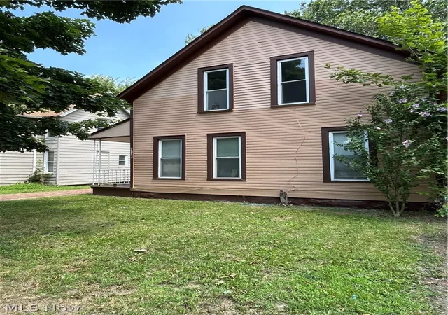 Photo 2 of Single family home for sale at 2053 W 95th Street, Cleveland, OH 44102 | MLS# 5229112 | Listing updated on 2026-08-20