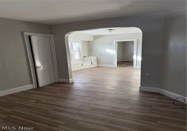 Listing Photo 5 - Condo for sale in building located at 3476 E 104th St, Cleveland, OH 44104