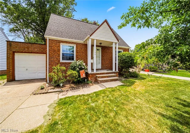 Photo 1 of Single family home for sale at 134 E 293rd Street, Willowick, OH 44095 | MLS# 5229536 | Listing updated on 2026-08-03