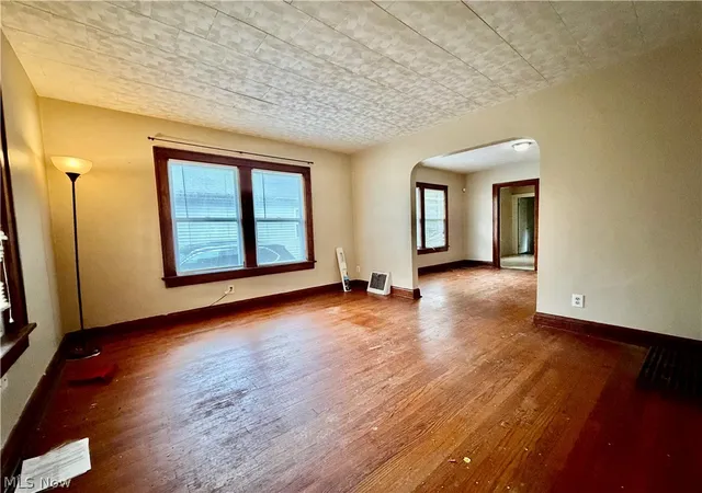 Photo 2 of Single family home for sale at 1104 Yukon Ave, Akron, OH 44320 | MLS# 5229594 | Listing updated on 2026-07-21