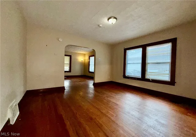 Photo 3 of Single family home for sale at 1104 Yukon Ave, Akron, OH 44320 | MLS# 5229594 | Listing updated on 2026-07-21