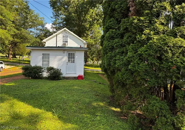 28th image of 813 815 Washington St, Marietta, OH 45750 | MLS# 5229610