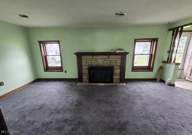 Photo 2 of Single family home for sale at 375 Bon Air Ave, Elyria, OH 44035 | MLS# 5229628 | Listing updated on 2026-08-03