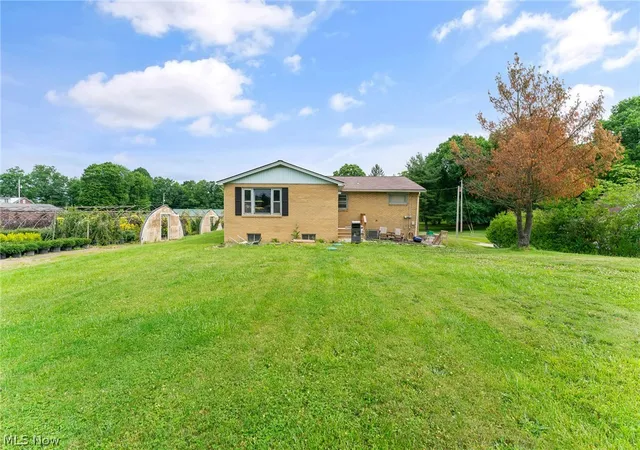 Photo 3 of Single family home for sale at 2451 E Western Reserve Rd, Youngstown, OH 44514 | MLS# 5229611 | Listing updated on 2026-08-31