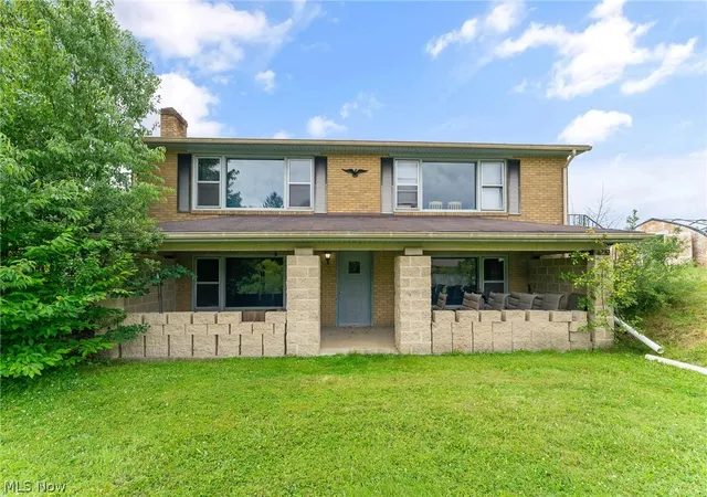 Photo 4 of Single family home for sale at 2451 E Western Reserve Rd, Youngstown, OH 44514 | MLS# 5229611 | Listing updated on 2026-08-31
