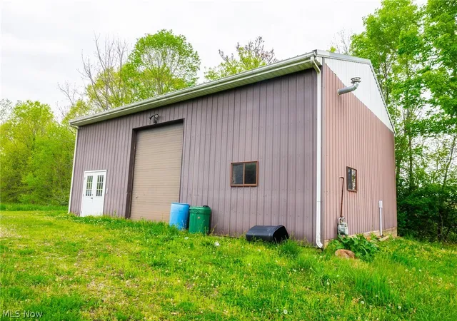 5th image of 60936 Patch Rd, New Concord, OH 43762 | MLS# 5229592